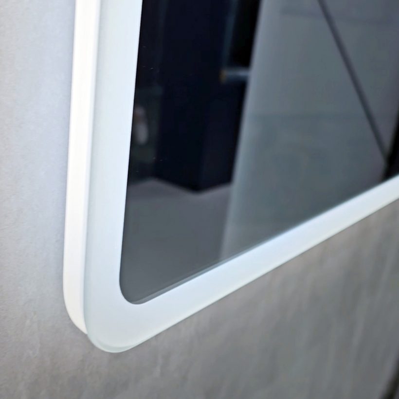 Roma-Solid-Surface_promdesign_mirror_3